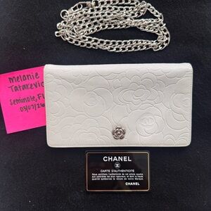 Chanel White Camellia Wallet with Unbranded Chain
